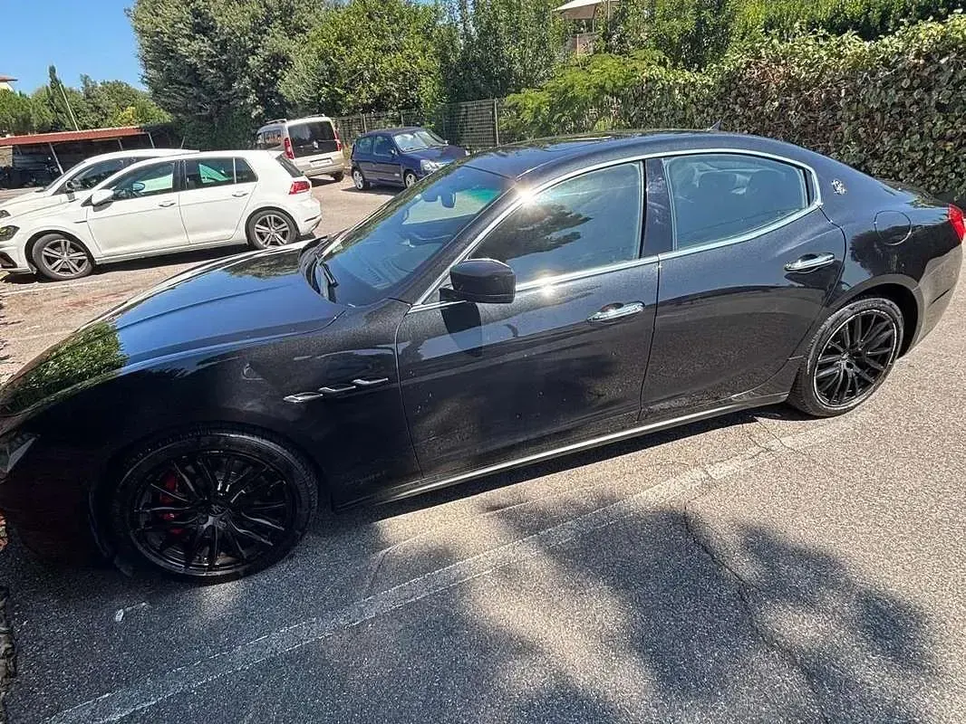 Usata Maserati Ghibli 275 CV (202 kW) 2016 Nero Berlina