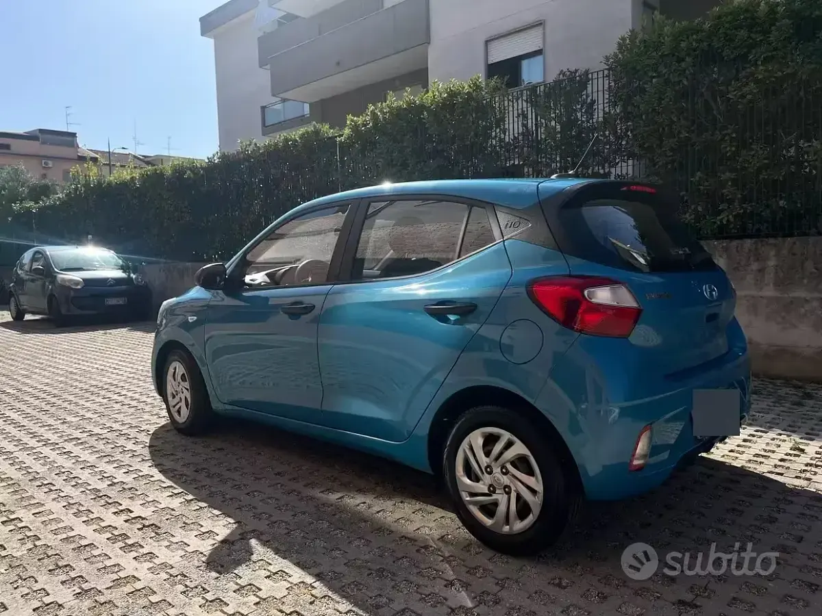 Usata Hyundai i10 Advanced 67 CV (49 kW) 2020 Blu/azzurro Utilitaria