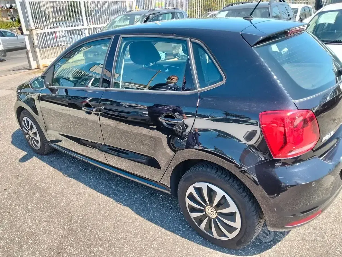 Usata VW Polo Trendline 60 CV (44 kW) 2017 Nero Berlina