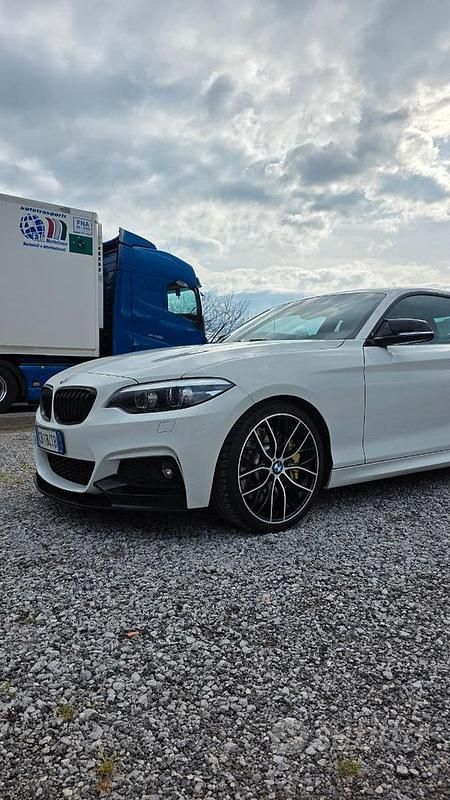 Begagnad BMW 230 M Performance 252 HK (185 kW) 2020