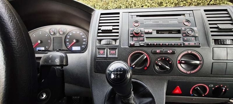 Usata VW T5 105 CV (77 kW) 2004 Giallo Furgone