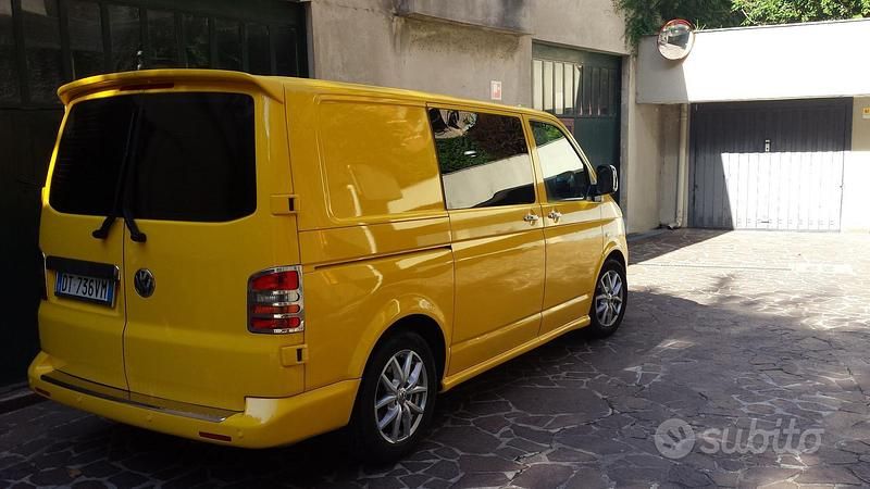 Usata VW T5 2009 Giallo Furgone