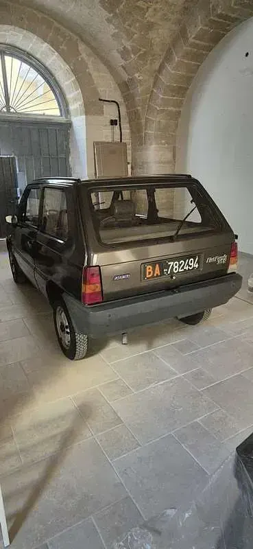 Usata Fiat Panda 30 CV (22 kW) 1984 Utilitaria