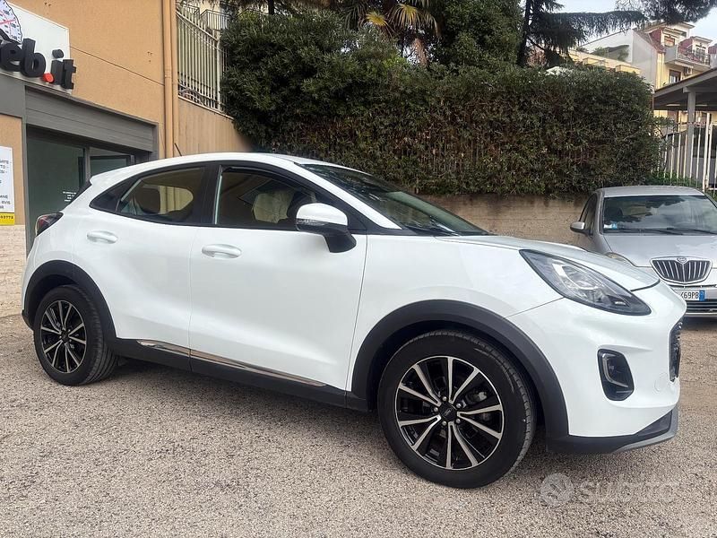 Usata Ford Puma Titanium X 120 CV (88 kW) 2021 Bianco SUV