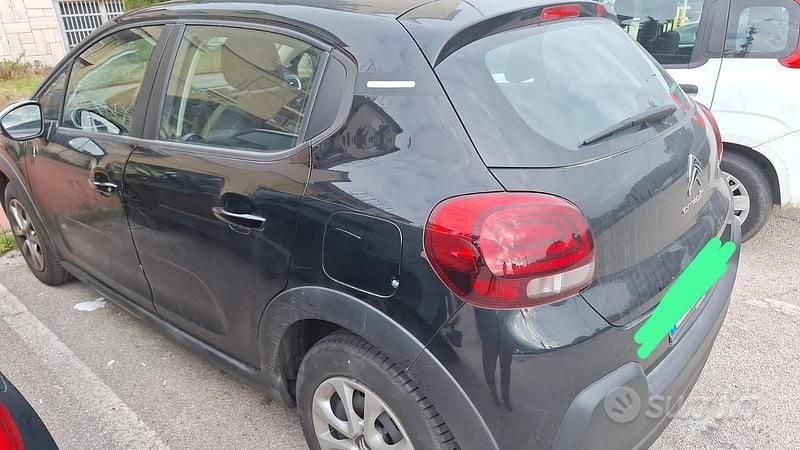 Usata Citroën C3 83 CV (61 kW) 2024 Nero Berlina