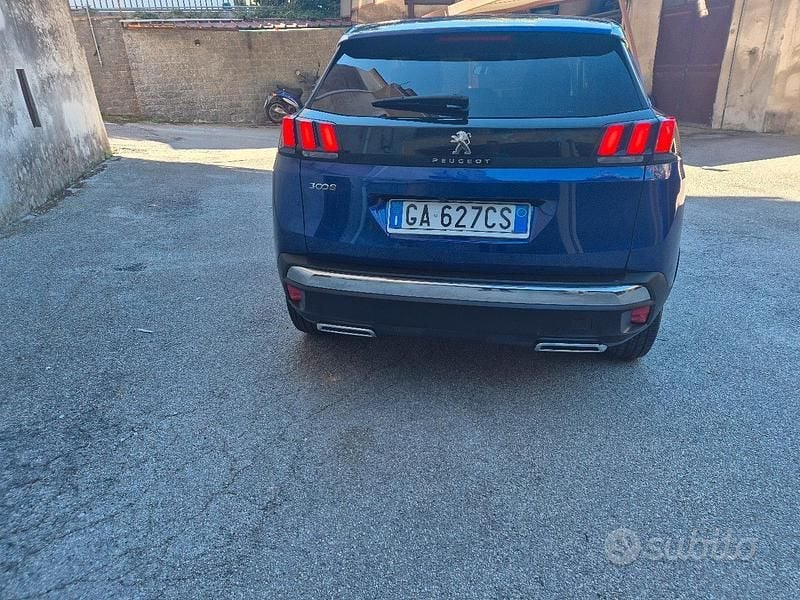 Usata Peugeot 3008 120 CV (88 kW) 2017 Blu Berlina
