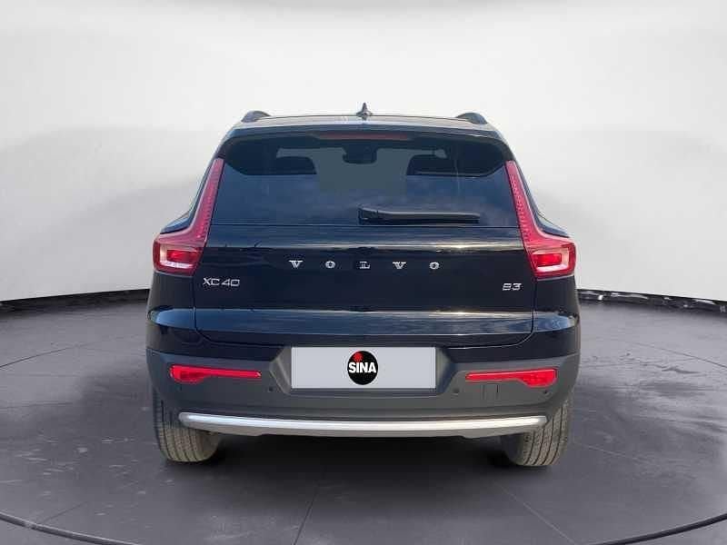 Usata Volvo XC40 163 CV (119 kW) 2025 Nero SUV