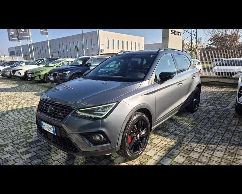 Grigio Usata 2018 Seat Arona FR SUV | 9990 € (Ottimo prezzo) - Immagine 1/4