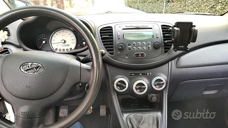 Usata Hyundai i10 66 CV (48 kW) 2010 Bianco Utilitaria
