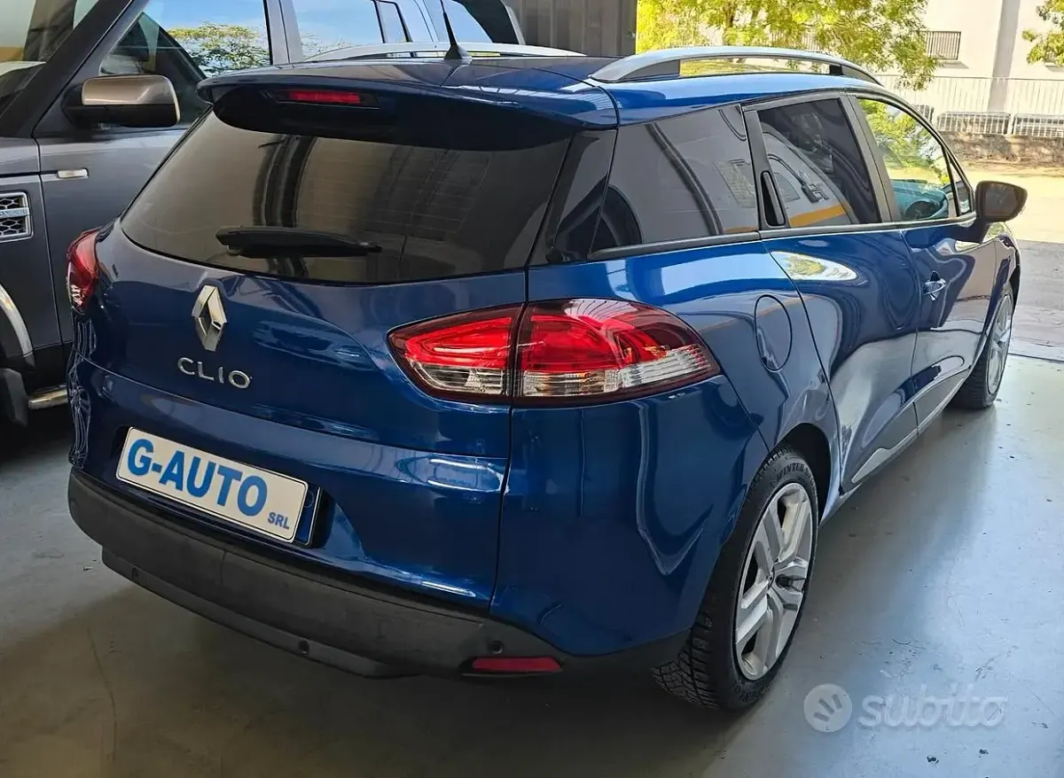 Usata Renault Clio Luxe 90 CV (66 kW) 2019 Blu/azzurro Station wagon