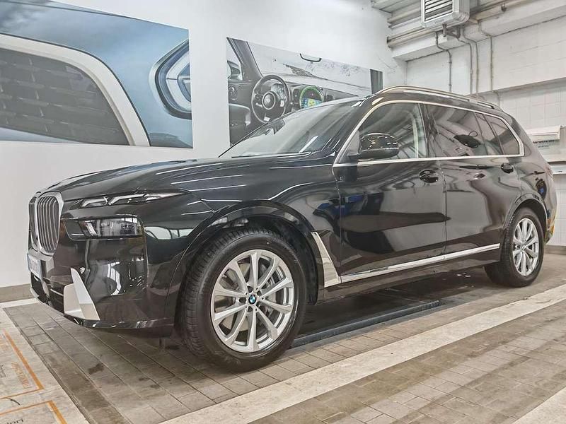 Usata BMW X7 340 CV (250 kW) 2024 SUV