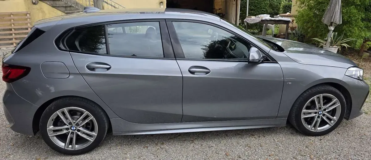 Usata BMW 118 M Sport 150 CV (110 kW) 2023 Grigio Utilitaria