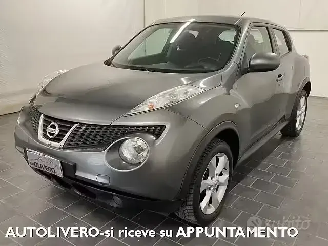 Usata Nissan Juke 110 CV (80 kW) 2013 Grigio SUV