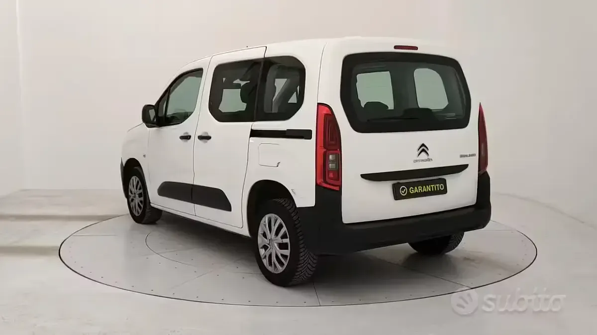 Occasion Citroën Berlingo Live 100 ch (73 kW) 2021 Blanc Monospace