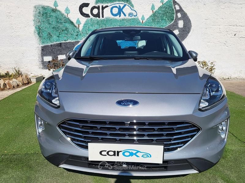 Usata Ford Kuga Titanium 120 CV (88 kW) 2020 Gray SUV