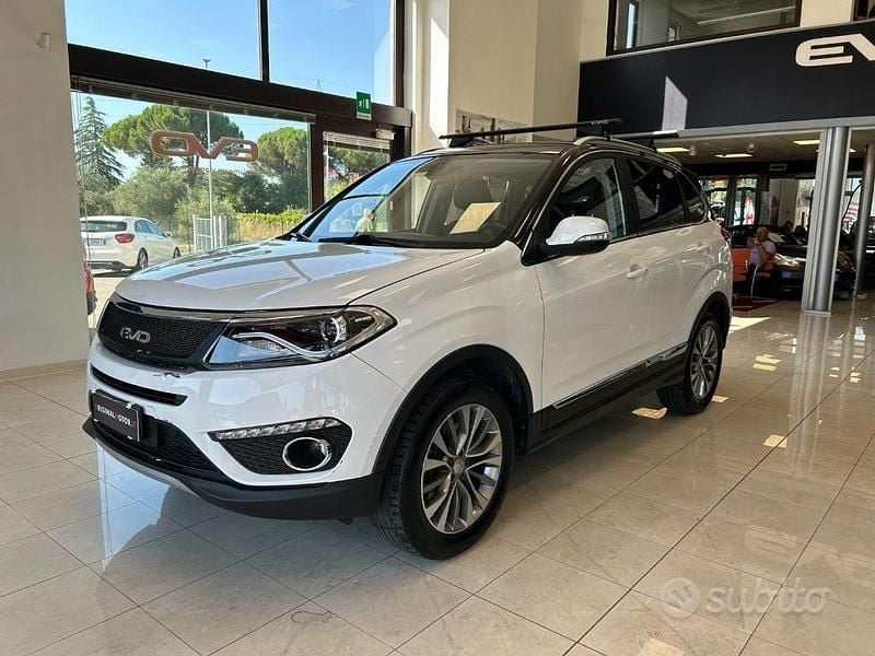 Usata EVO Evo 6 150 CV (110 kW) 2021 Bianco SUV