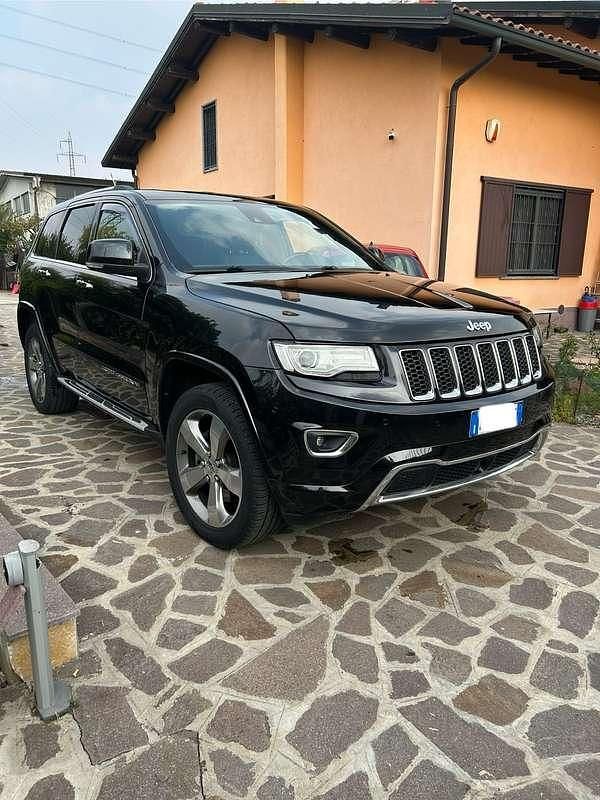 Usata Jeep Grand Cherokee Overland 250 CV (183 kW) 2014 Nero SUV