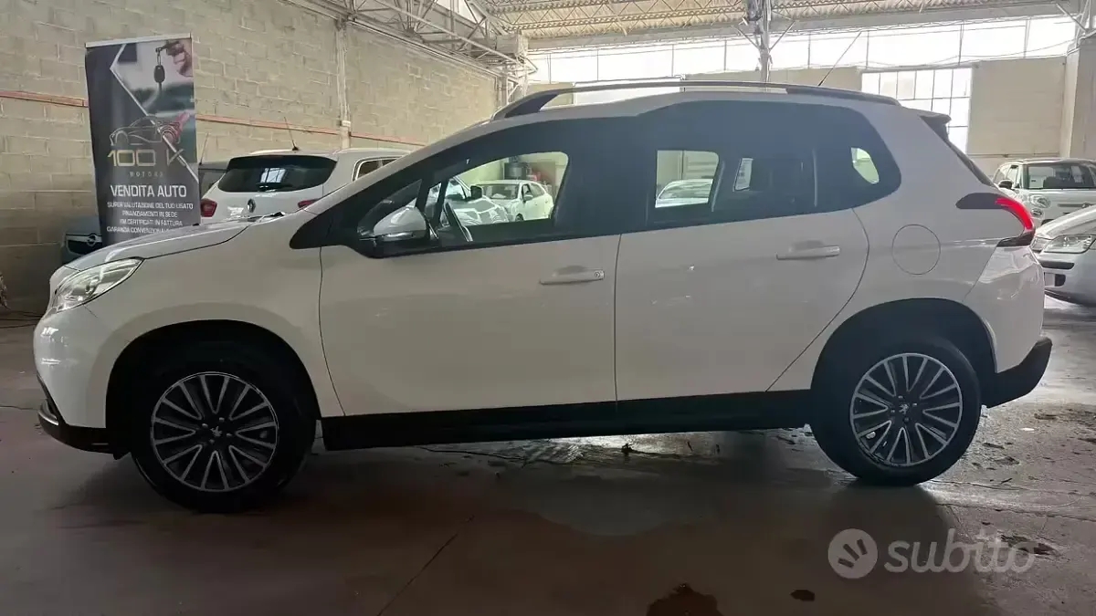 Usata Peugeot 2008 99 CV (72 kW) 2017 Bianco SUV