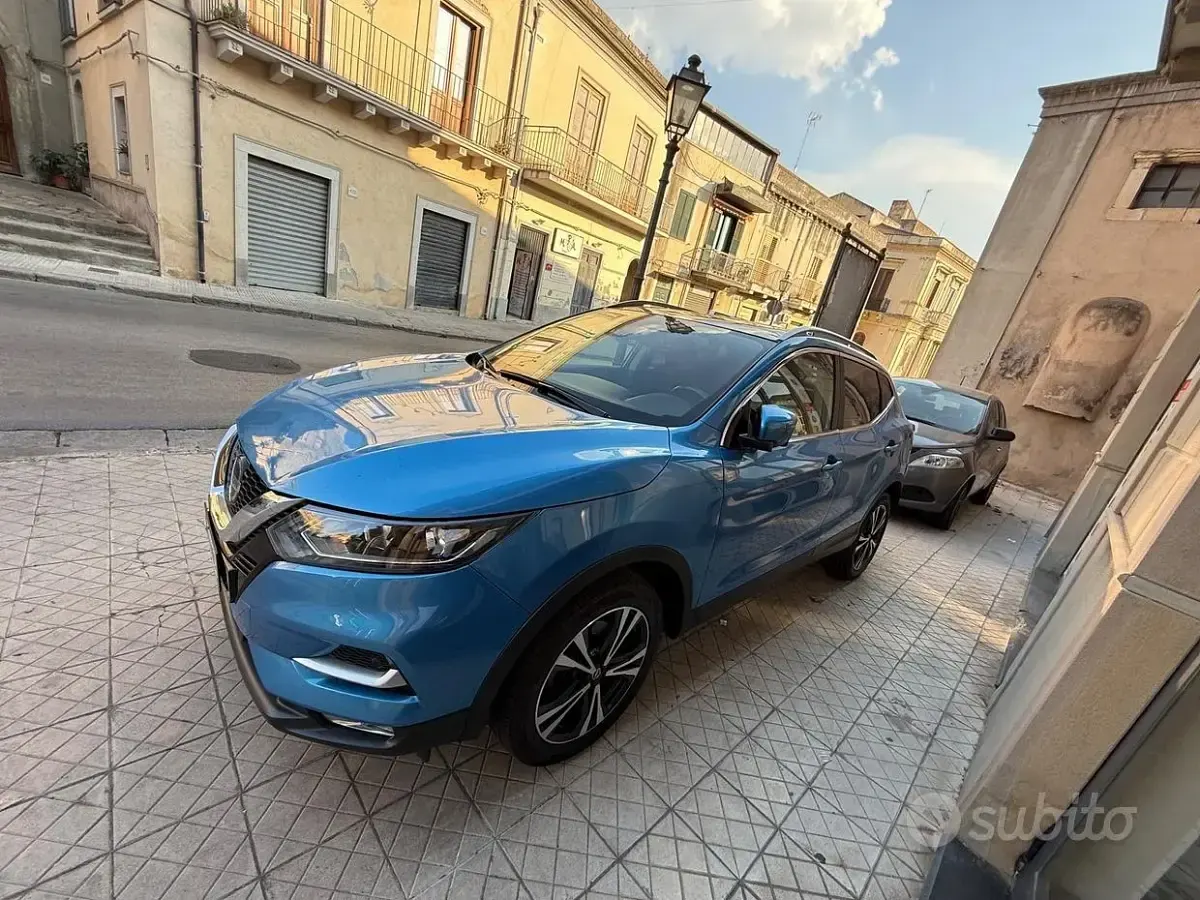 Usata Nissan Qashqai N-TEC 150 CV (110 kW) 2021 Blu SUV
