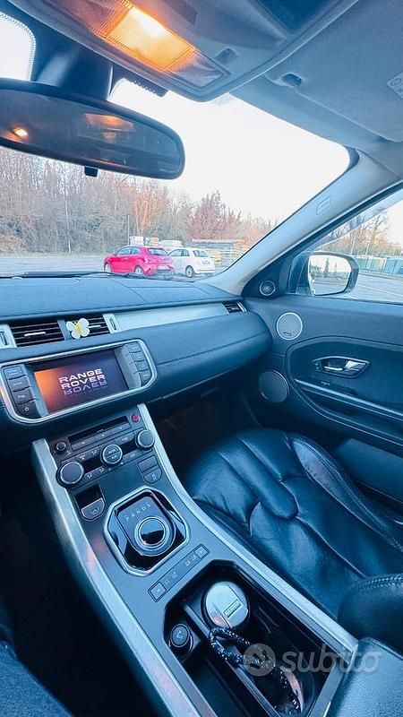 Usata Land Rover Range Rover evoque 150 CV (110 kW) 2013 Bianco SUV