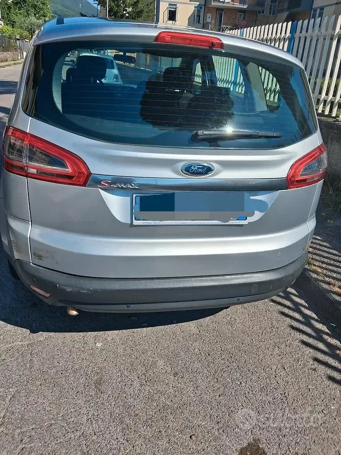 Usata Ford S-MAX Titanium 163 CV (119 kW) 2012 Grigio Monovolume