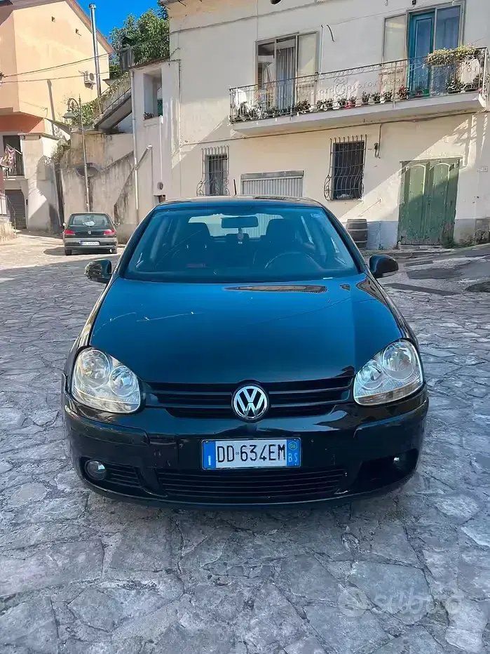 Usata VW Golf IV Sportline 105 CV (77 kW) 2006 Nero Berlina