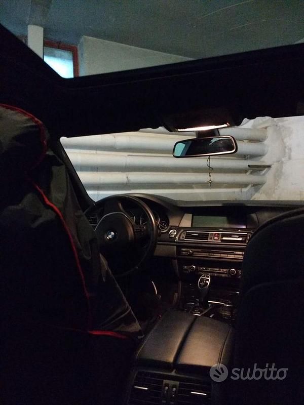 Usata BMW 530 2011 Nero Station wagon