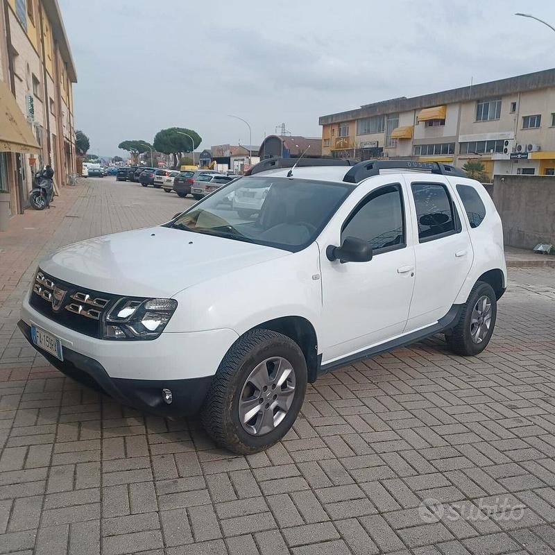 Usata Dacia Duster 110 CV (80 kW) 2015 Bianco SUV