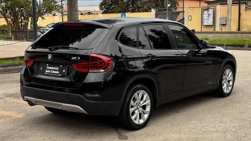 Usata BMW X1 143 CV (105 kW) 2014 Nero SUV