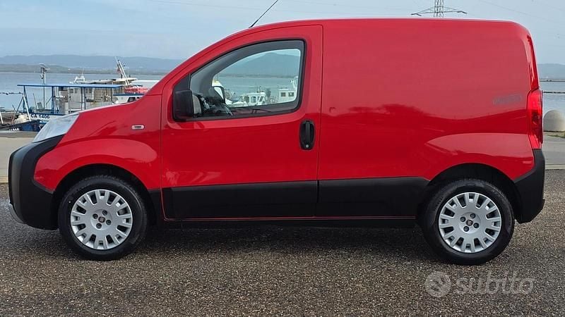 Usata Fiat Fiorino 95 CV (69 kW) 2015 Rosso Monovolume