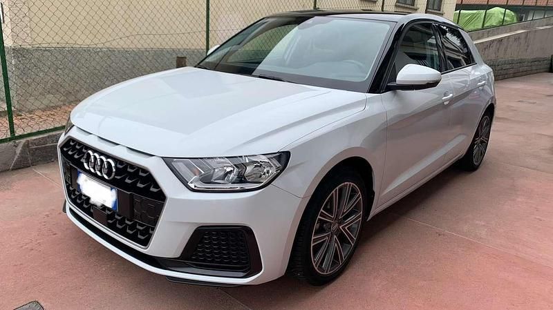 Usata Audi A1 Sportback Admired 95 CV (69 kW) 2020 Bianco ghiaccio metallizzato Utilitaria