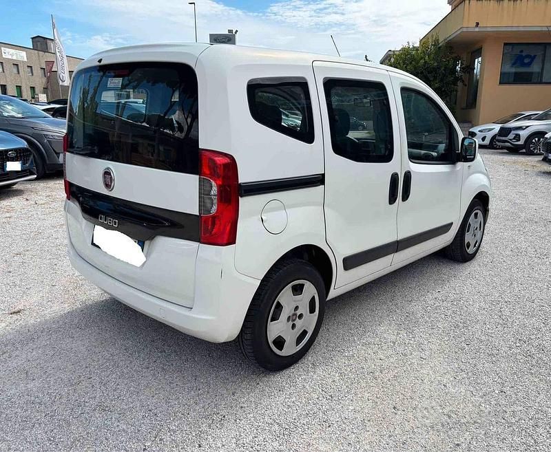 Usata Fiat Qubo Easy 80 CV (58 kW) 2018 Bianco Monovolume