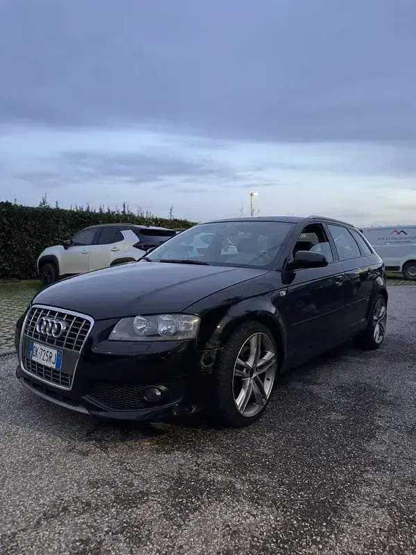 Usata Audi A3 Attraction 170 CV (125 kW) 2007 Utilitaria