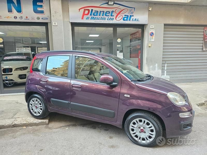 Usata Fiat Panda 69 CV (50 kW) 2013 Viola Utilitaria