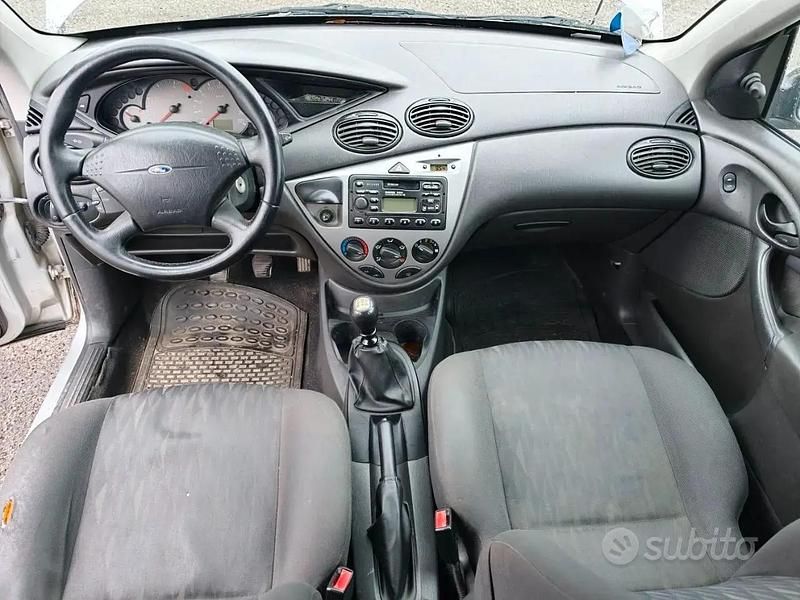 Usata Ford Focus 116 CV (85 kW) 2002 Berlina