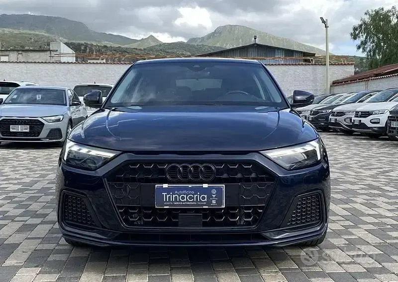 Usata Audi A1 Sportback Admired 95 CV (69 kW) 2021 Nero Utilitaria