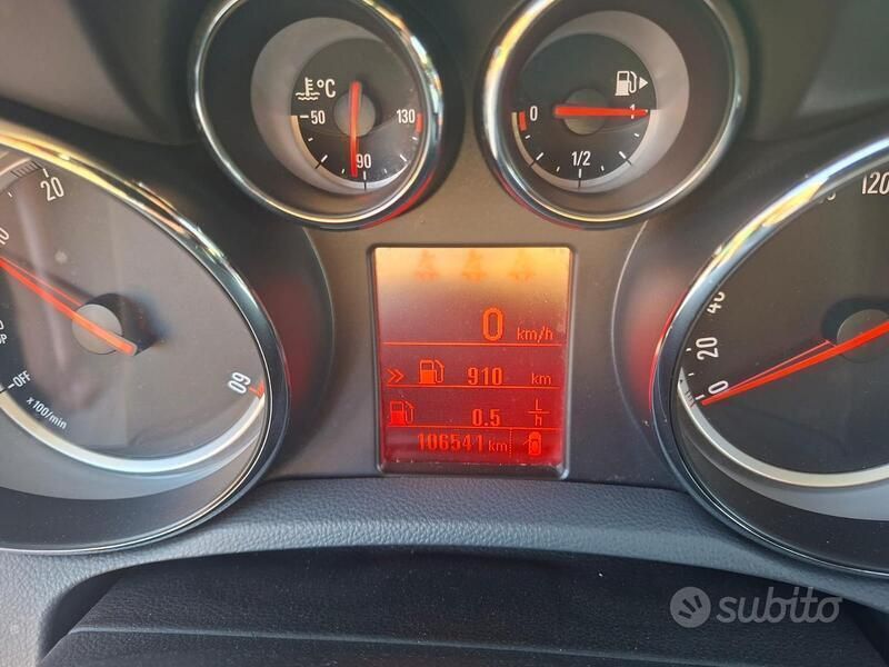 Usata Opel Mokka 2015 Bianco SUV