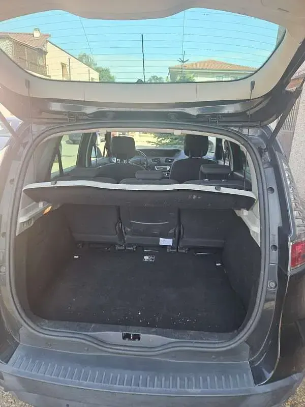 Usata Renault Scénic LIMITED 110 CV (80 kW) 2015 Monovolume
