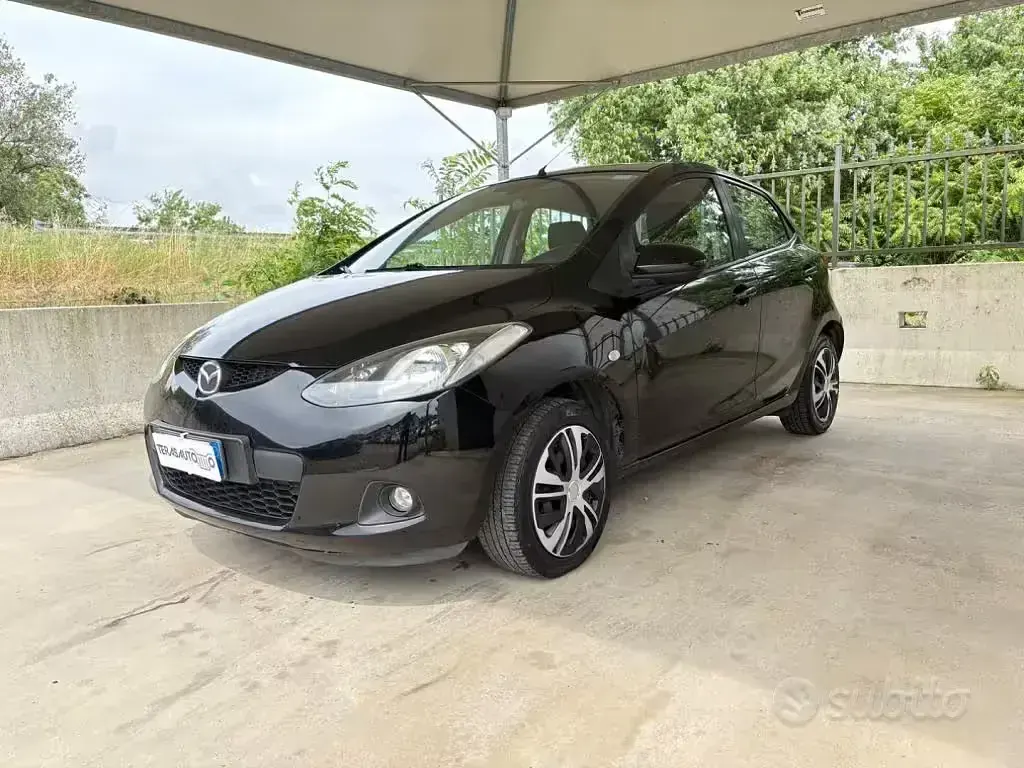 Usata Mazda 2 75 CV (55 kW) 2009 Utilitaria