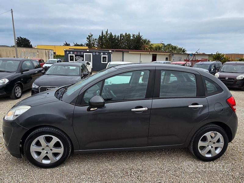 Usata Citroën C3 Exclusive 67 CV (49 kW) 2013 Grigio Berlina