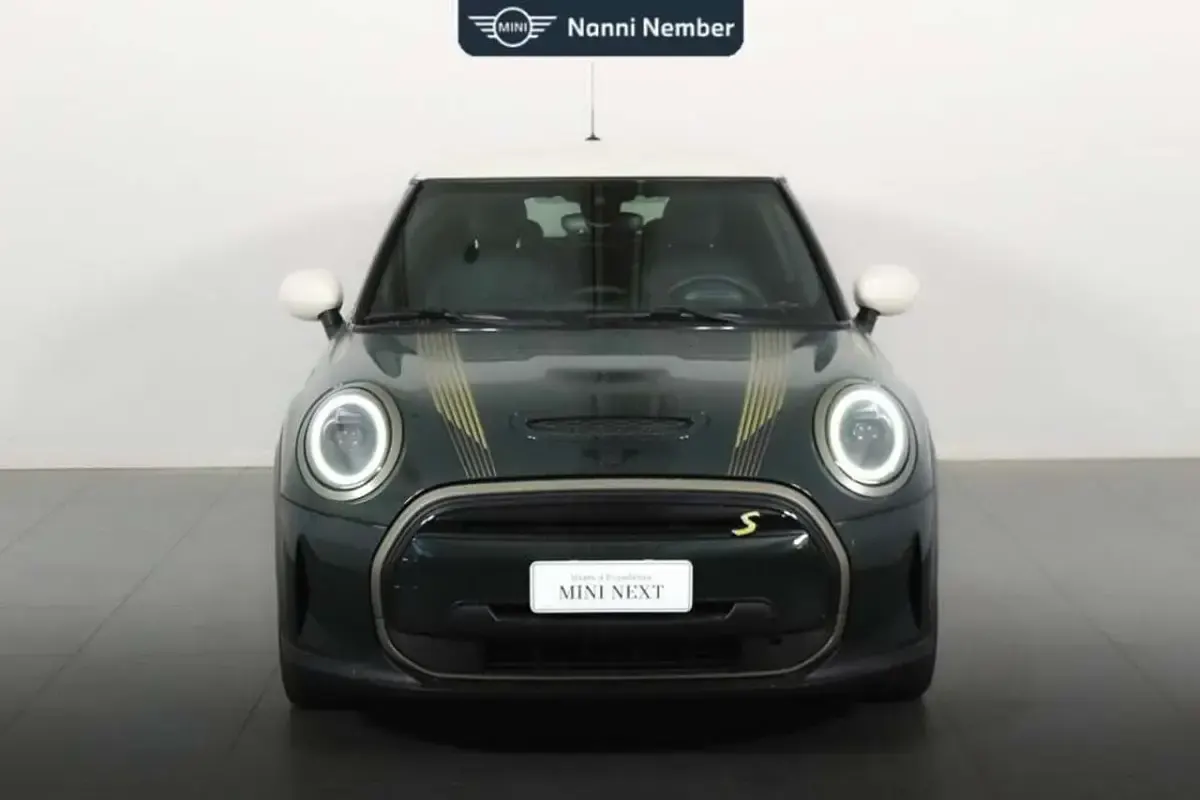Usata Mini Cooper SE Resolute Edition 135 kW (184 CV) 2022 Verde Utilitaria