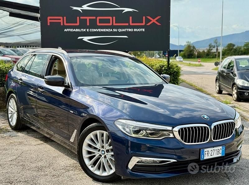 Usata BMW 520 Luxury Line 190 CV (139 kW) 2018 Blu Station wagon