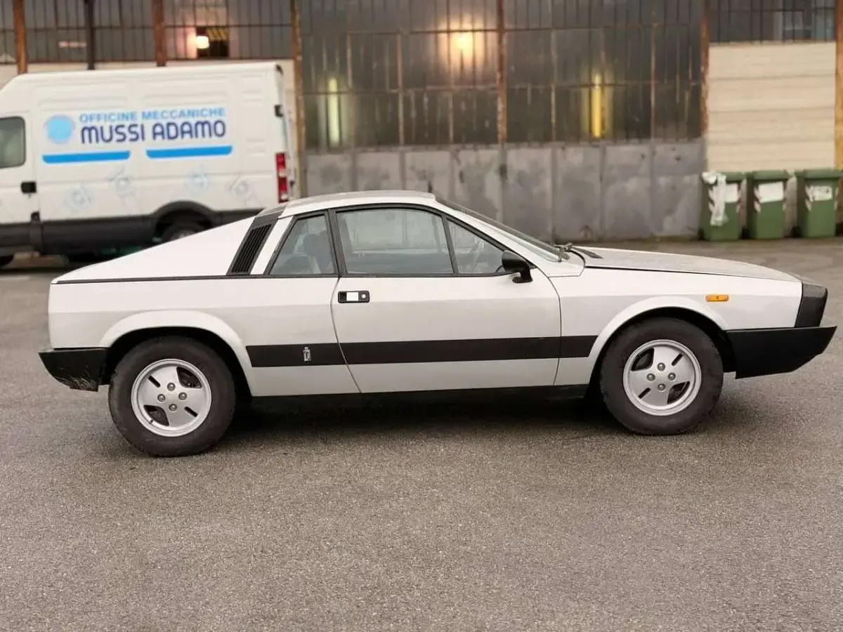 Usata Lancia Beta 117 CV (86 kW) 1976 Argento Coupé