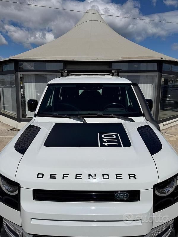 Usata Land Rover Defender SE 240 CV (176 kW) 2021 Bianco SUV