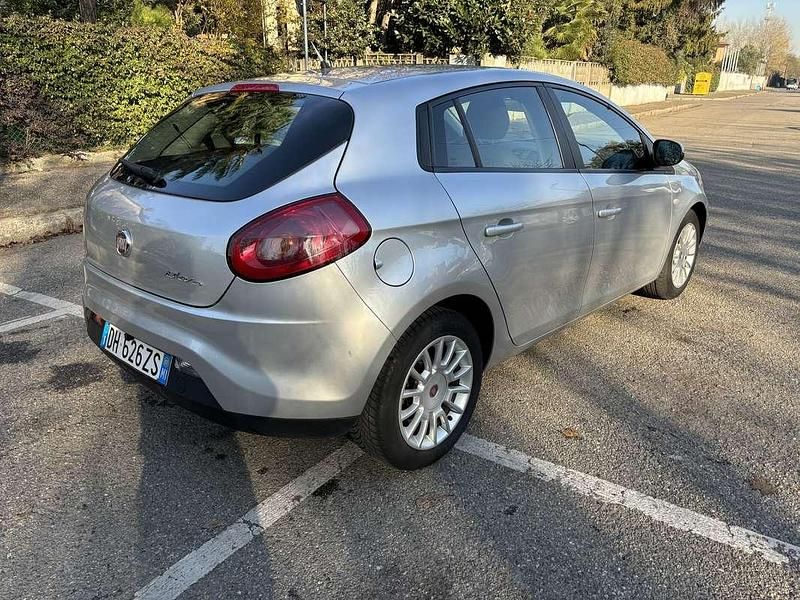 Usata Fiat Bravo 90 CV (66 kW) 2007 Utilitaria