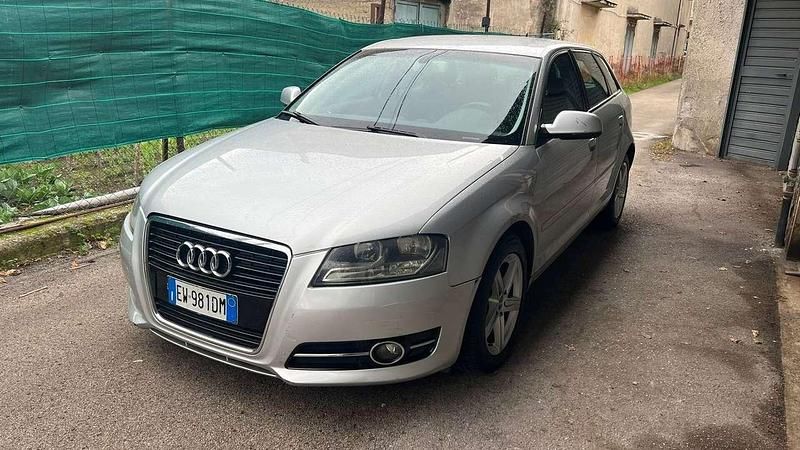 Usata Audi A3 Ambition 140 CV (102 kW) 2011 Argento Berlina