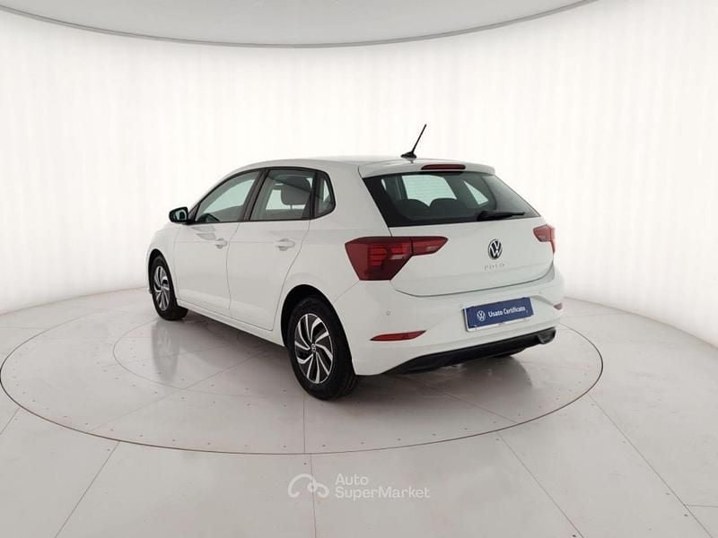 Usata VW Polo Life 95 CV (69 kW) 2023 Bianco pastello Utilitaria