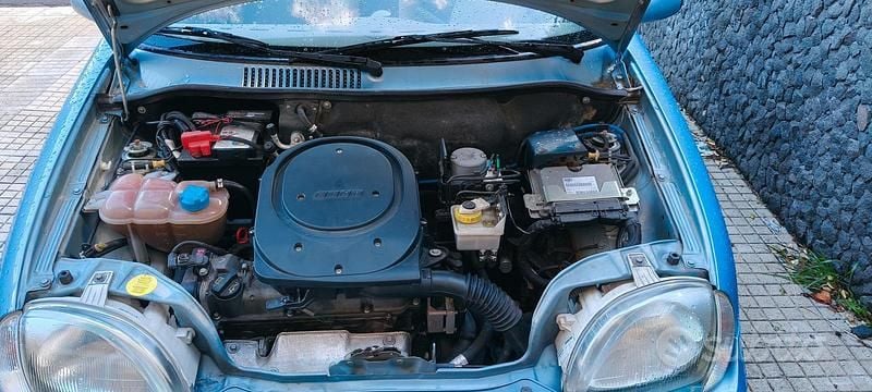 Usata Fiat 600 54 CV (39 kW) 2009 Blu Berlina