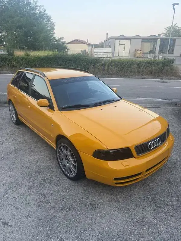 Usata Audi S4 Ambiente 264 CV (194 kW) 1999 Station wagon