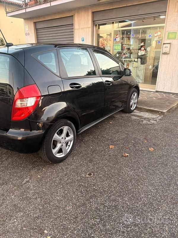 Usata Mercedes A150 Classic 95 CV (69 kW) 2009 Nero Monovolume